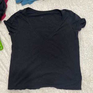 Lululemon v neck top